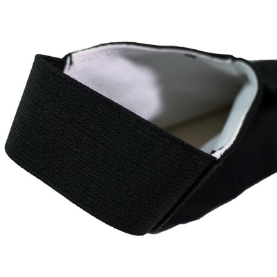Elastic Strap at the ankle